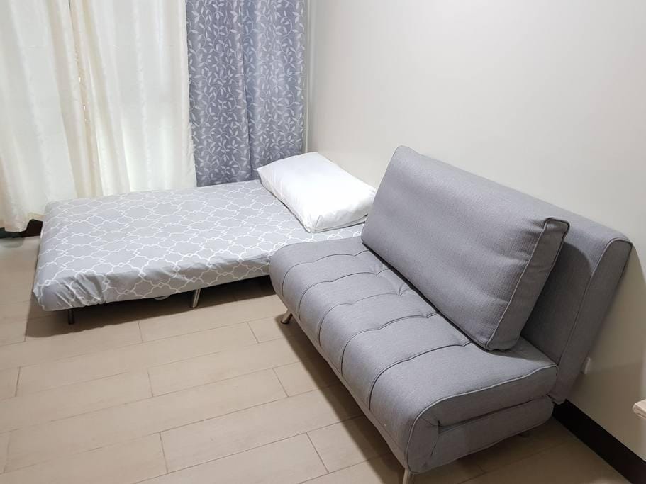 Airport Condo Suite Unit 2 at Two Palm Tree Villas Apartment in Pasay