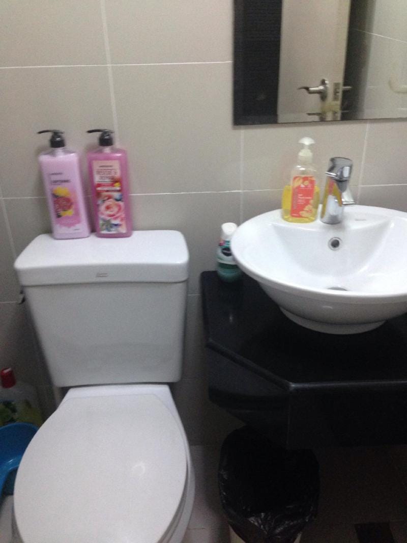 Studio Unit at Tower 1 Manhattan Parkview CLOSED Apartment in Pasig