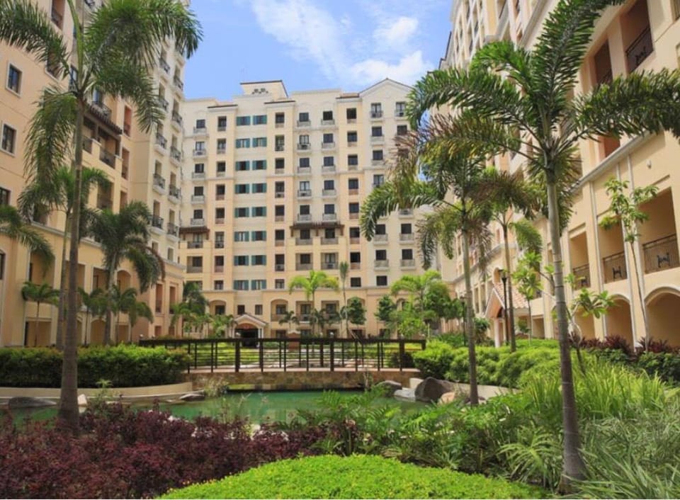 1BR PINECREST CONDOMINIUM Apartment in Pasay
