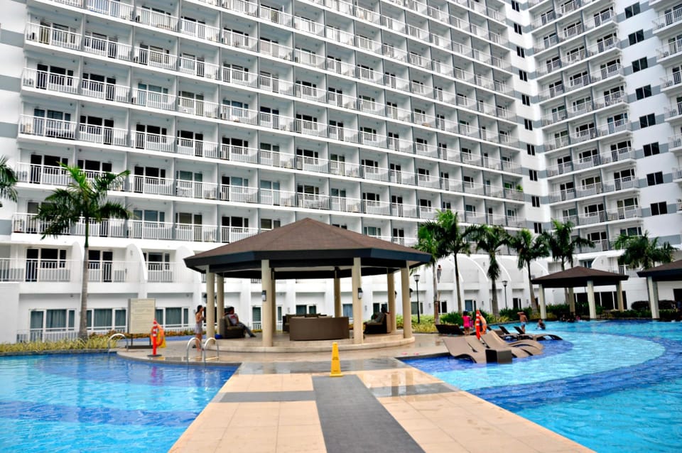 Cozy Escape at the Heart of Metro Apartment in Pasay