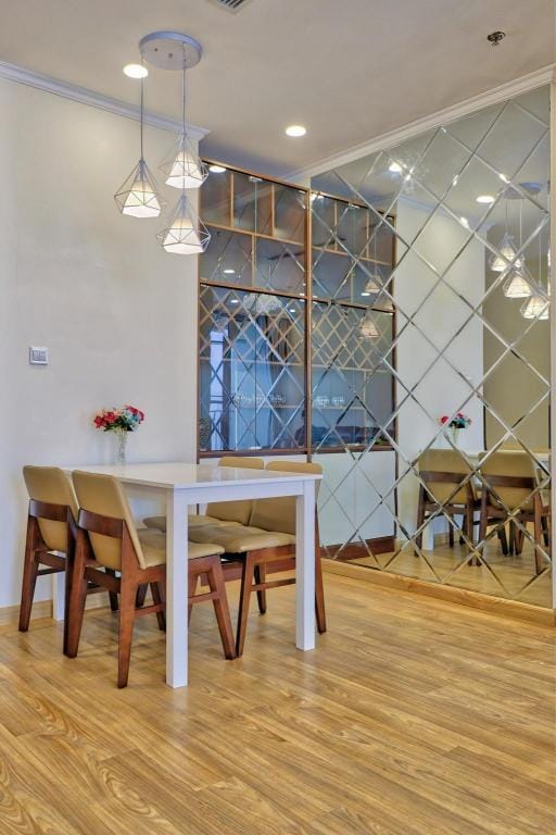 Hanah Hometel Vinhomes Gardenia @2br Apartment in Laos
