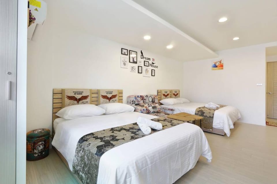 Taipei Ximen Home (MRT 6 minutes) Apartment in Taipei City