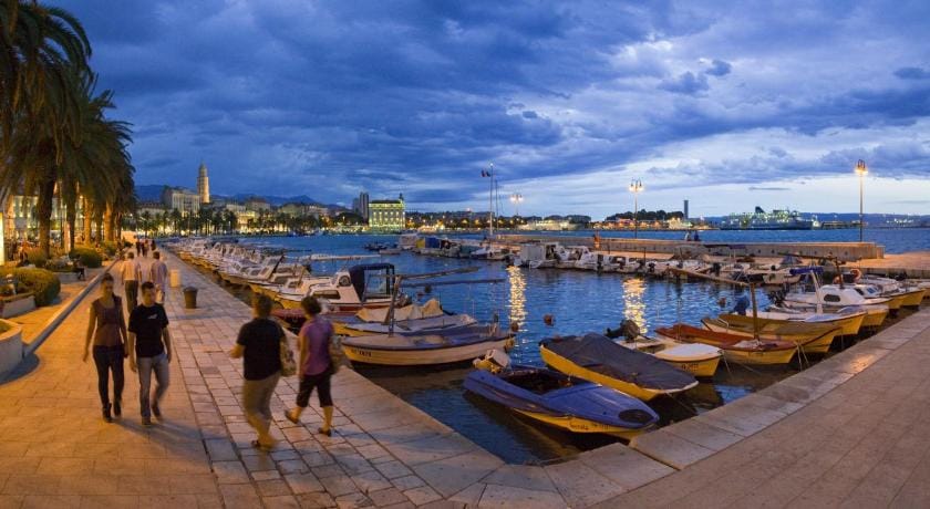 Luxury Apartment Fortuna 2 **** Apartment in Split