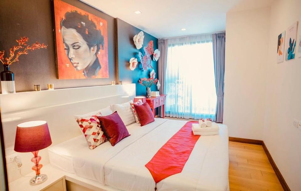 Romantic Honeymoon Siam Suite, Central Chiang Mai Apartment in Chiang Mai