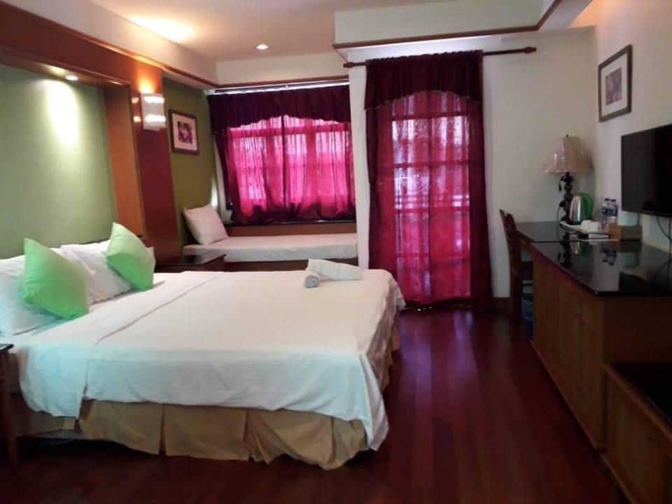 Taman Tanjung Villas Villa in Port Dickson
