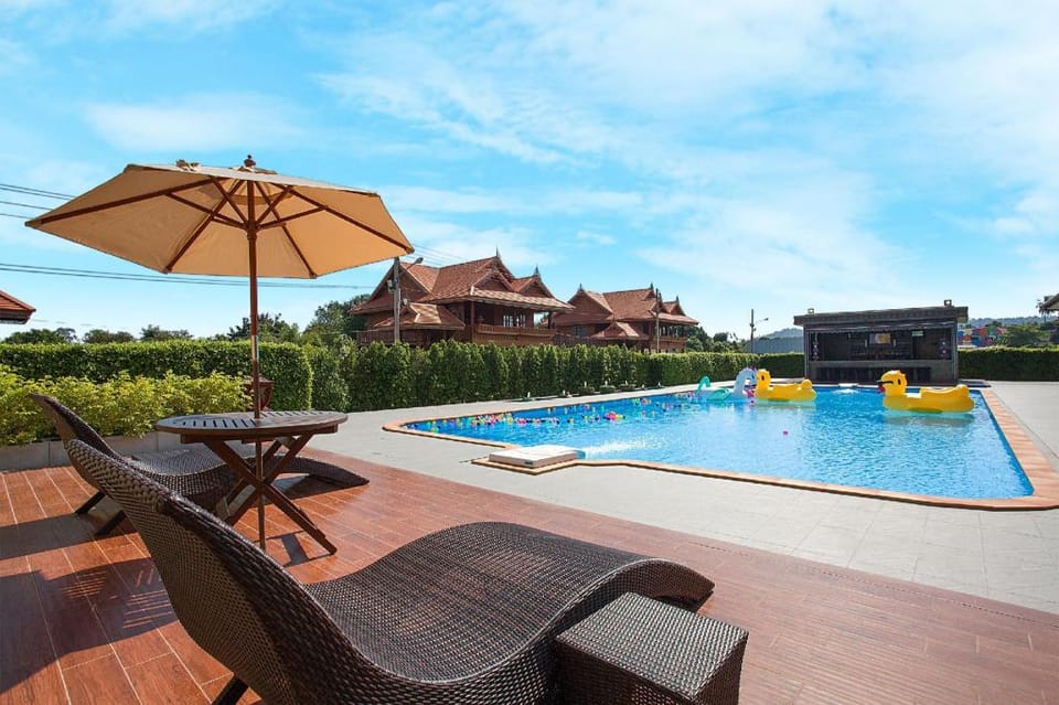 Villa 3br 8pax 15mn. to Clear water beach  Vacation rental in Chon Buri Changwat