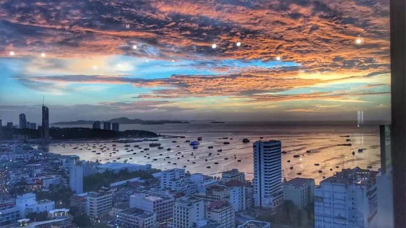 The base central Pattaya Apartment in Pattaya City