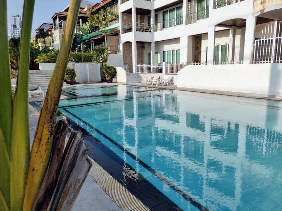 Amstellux Apartments No.8 Apartment in Pattaya City