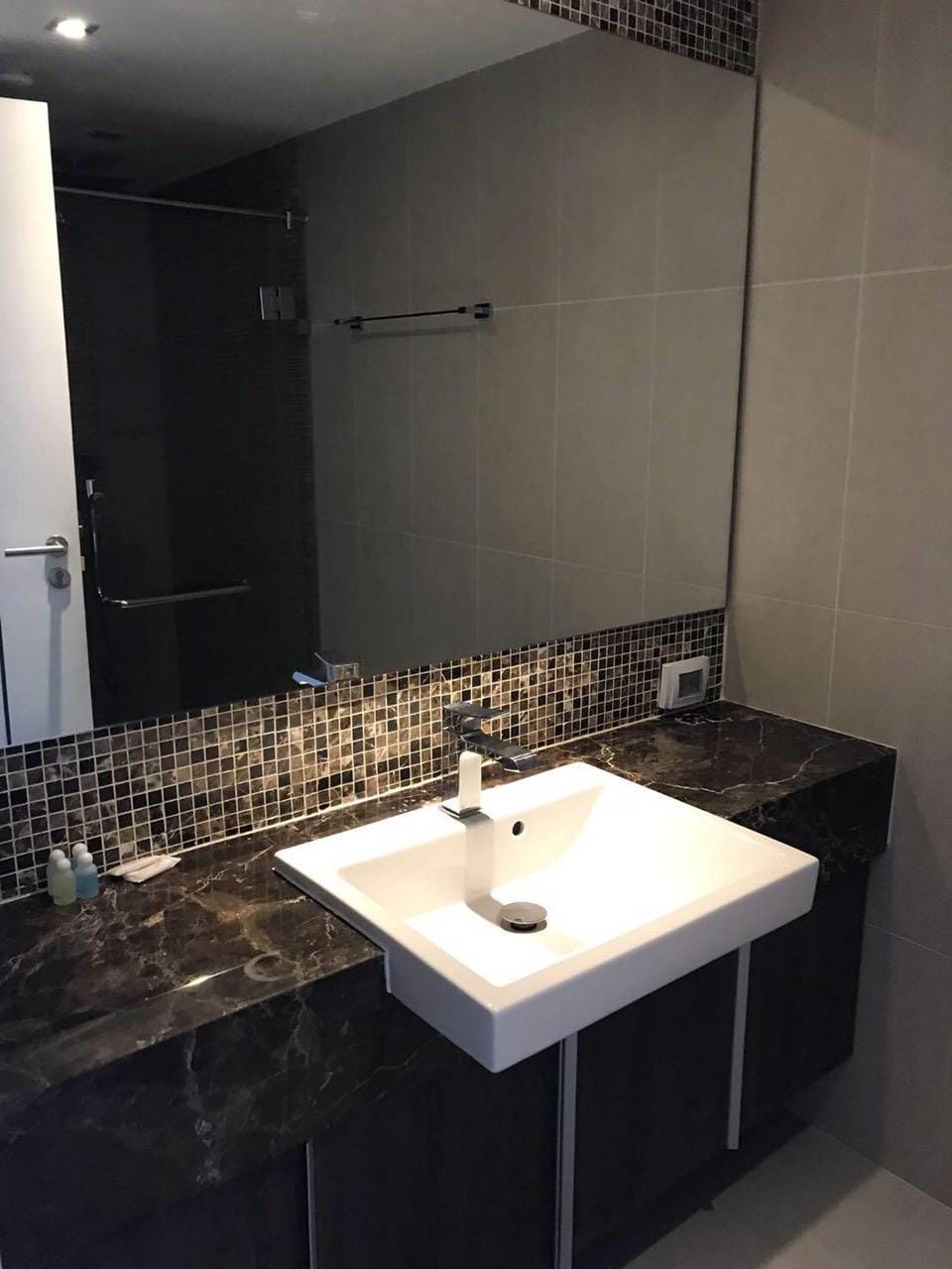 CENTARA B1 FREE POOL NEAR WALKING ST, 2 STUDIO Apartment in Pattaya City