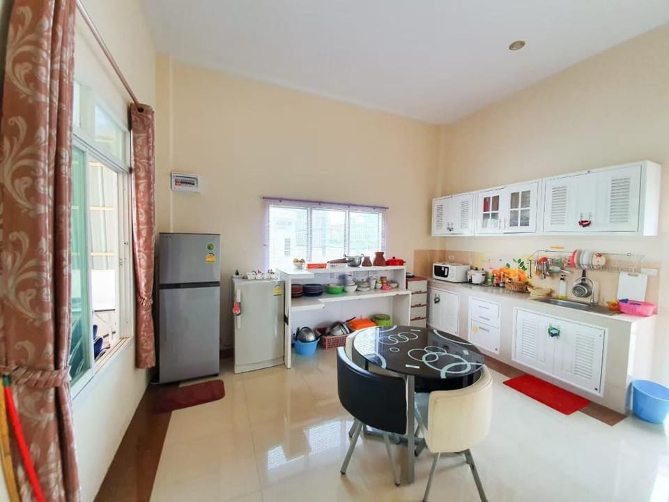 Relaxhouse Sattahip Vacation rental in Chon Buri Changwat