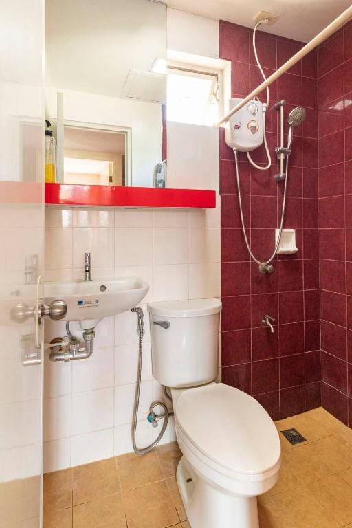 Entire Home  - 3 Nights Minimum Apartment in Bacolod