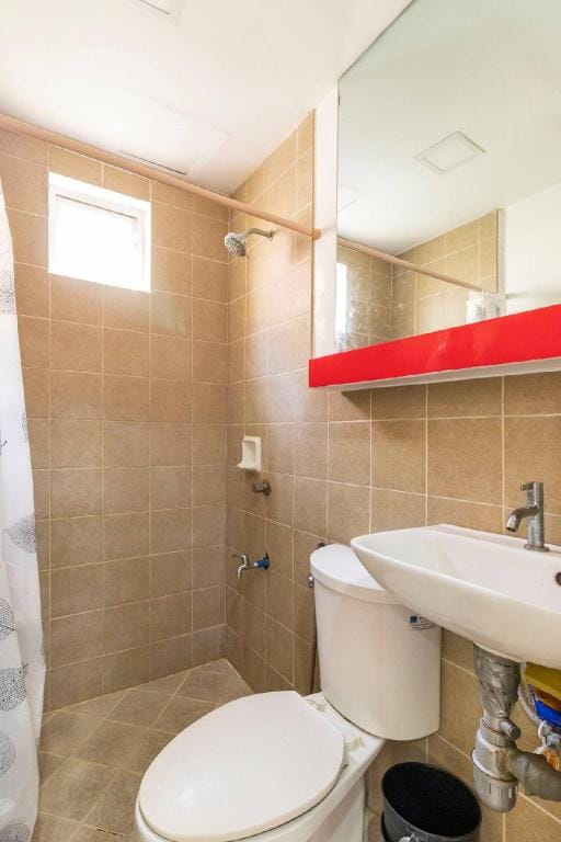Entire Home  - 3 Nights Minimum Apartment in Bacolod