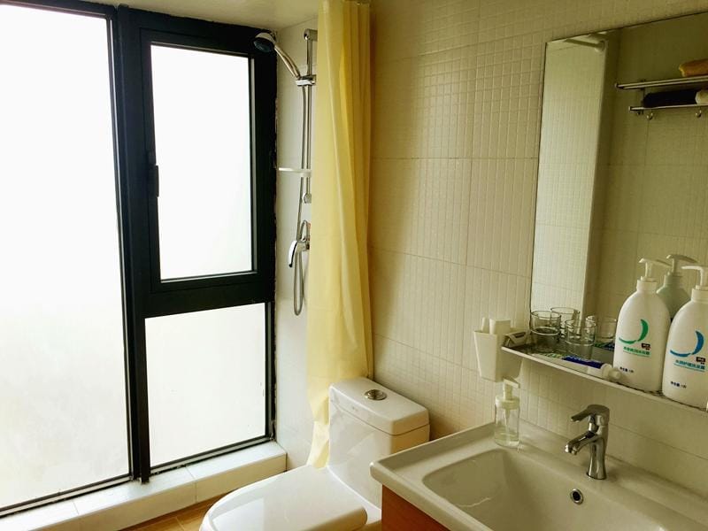 E+homestay''double room Apartment in Hong Kong