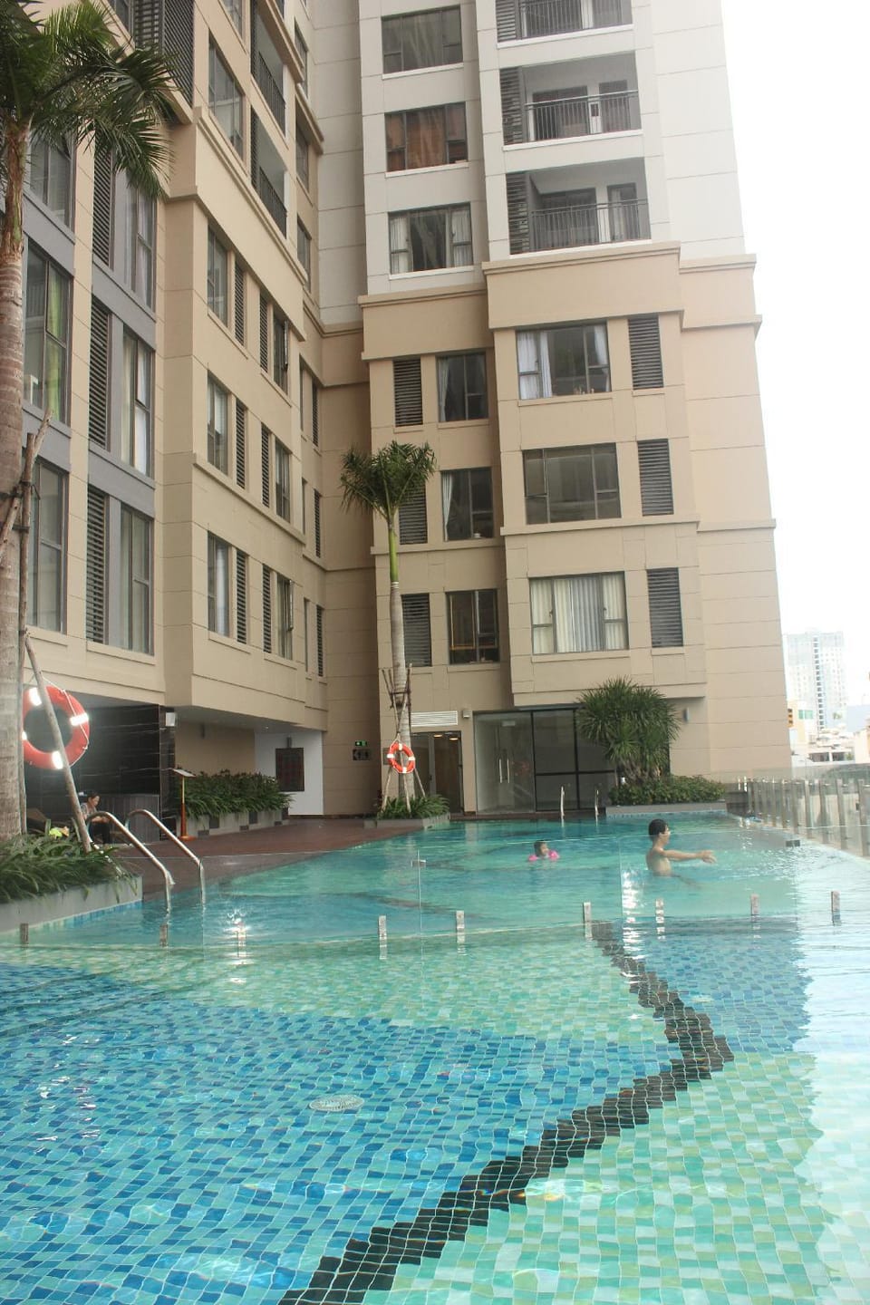 TRESOR - A COZY NEW QUIET CONDO-FREE POOL&GYM Apartment in Ho Chi Minh City