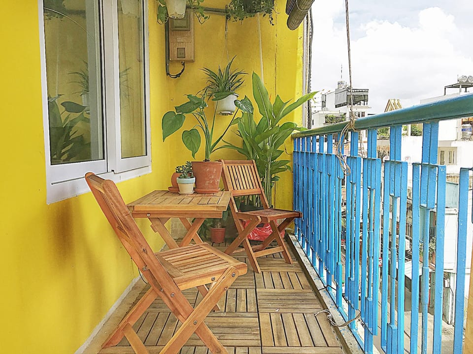 Jungalow - City Centre Tropical Studio on Bui Vien Apartment in Ho Chi Minh City