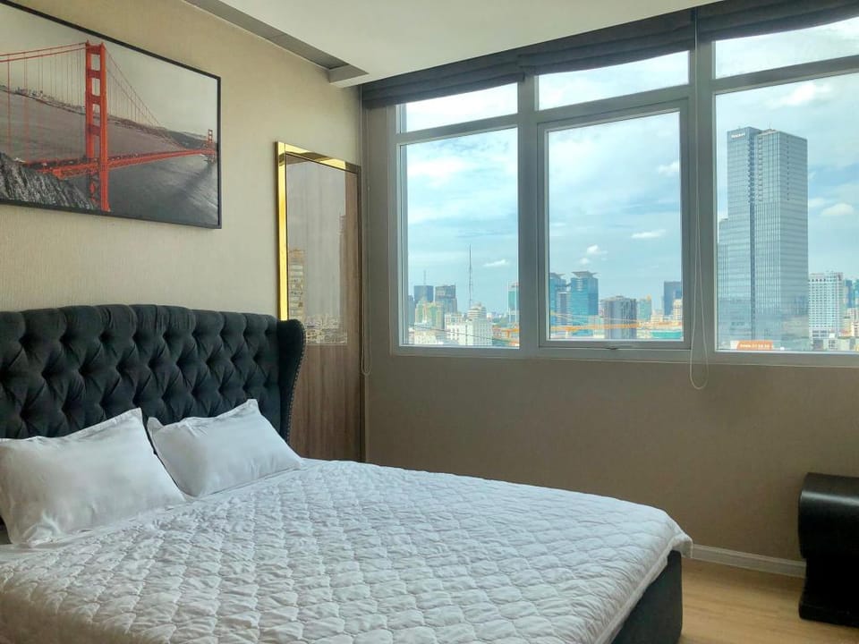 Spacious 3BR Sai Gon Central - Ben Thanh Tower D1 Apartment in Ho Chi Minh City
