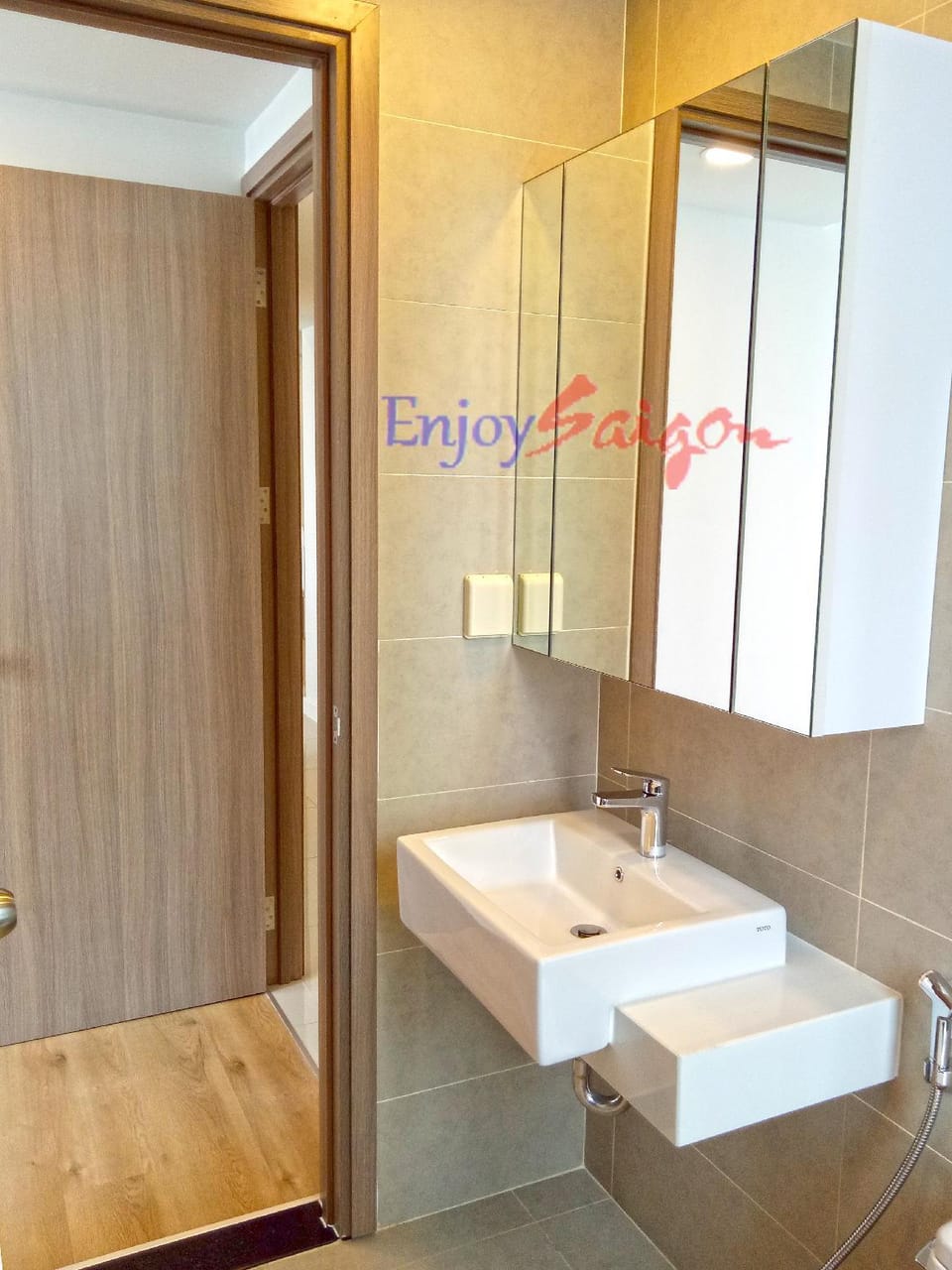 EnjoySaigon - Icon 56 Apartment's Apartment in Ho Chi Minh City
