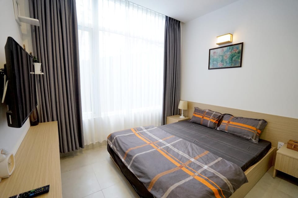 #02 Spacious Studio at Bui Vien- Kitchen & Washer  Vacation rental in Ho Chi Minh City