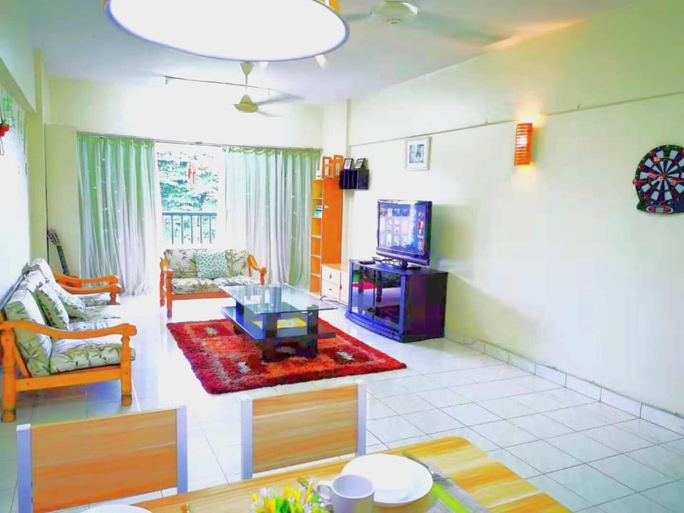 Cozy Homestay in Bukit Jalil 10Pax Apartment in Federal Territory of Kuala Lumpur