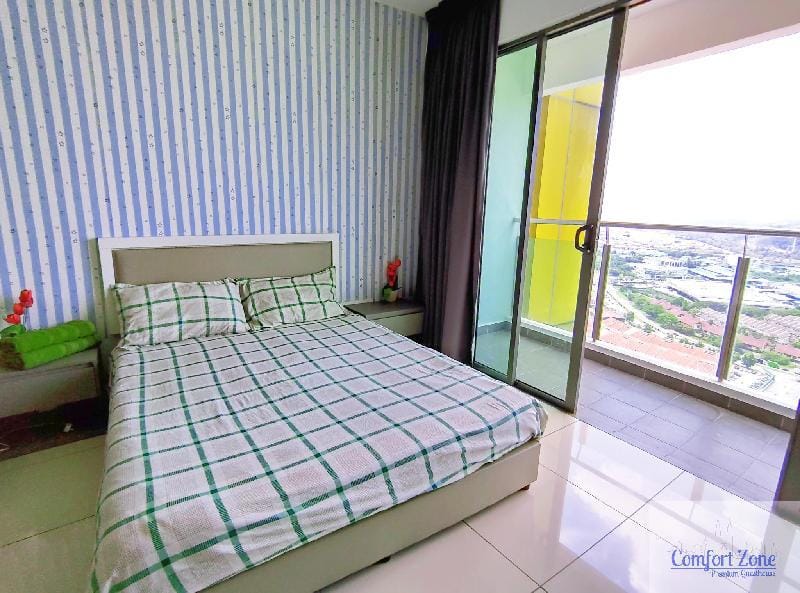 Comfort Zone Guesthouse 8 | Android TV Free Movies Apartment in Negeri Sembilan, Malaysia