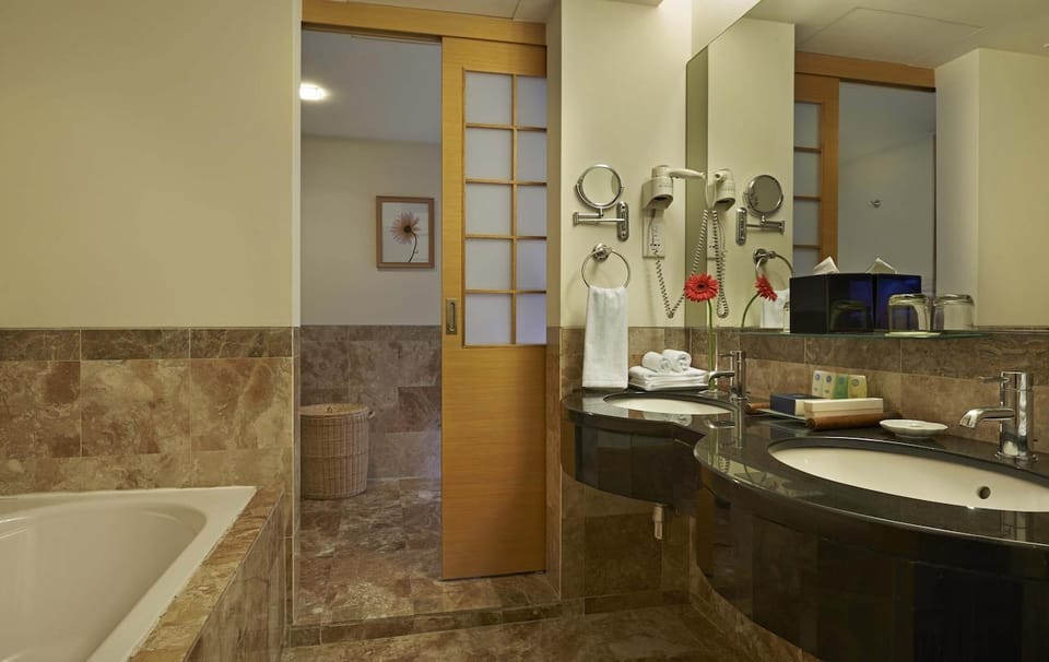 Damen Suite Hotel Apartment in Subang Jaya
