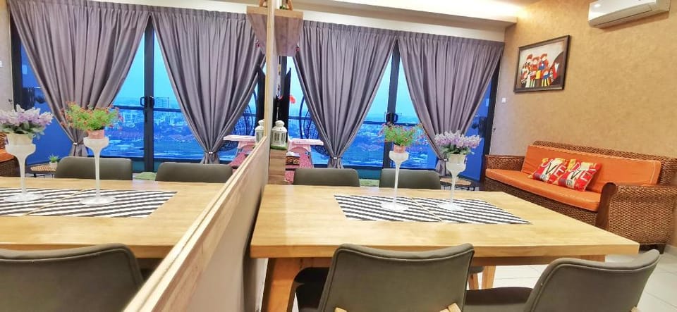 Atlantis A2203 5pax NETFLIX, TVBox/ 2kmJonker Apartment in Malacca
