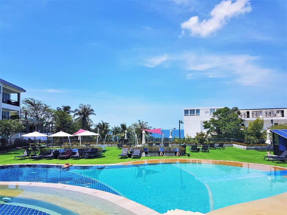 G201 · Cozy flat few steps away from Karon Beach Apartment in Phuket