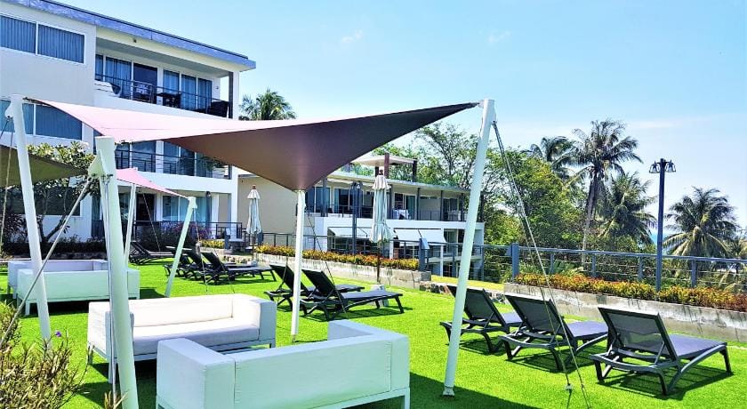 G202 · Spacious 110sqm flat, sea view, great pool Apartment in Phuket