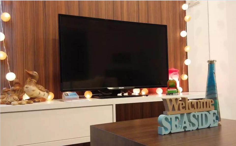 Ultimate Seaview Studio Suite Penang Apartment in George Town