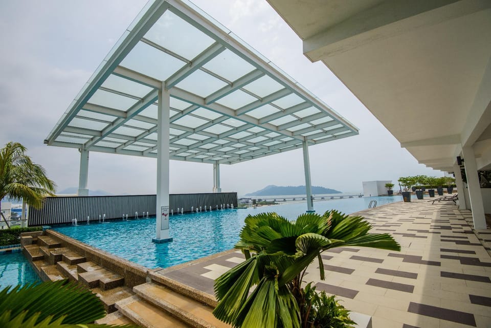 NEW Penang 2R2B seaview vacation home Apartment in Bayan Lepas