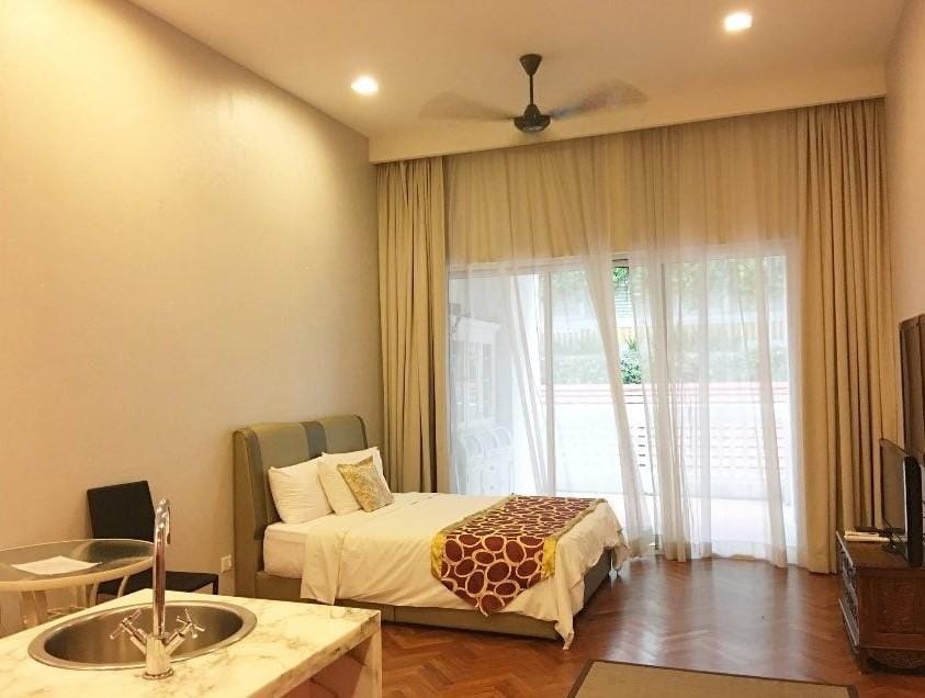 Luxurious Suites @ Straits Quay Marina Mall Penang Apartment in Penang