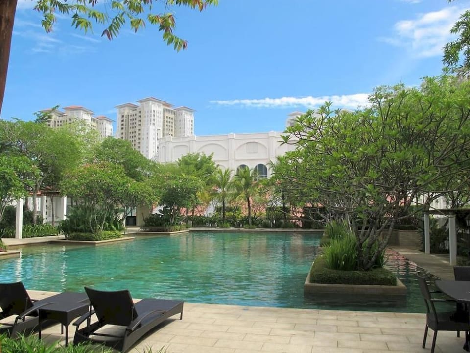 Luxurious Suites @ Straits Quay Marina Mall Penang Apartment in Penang