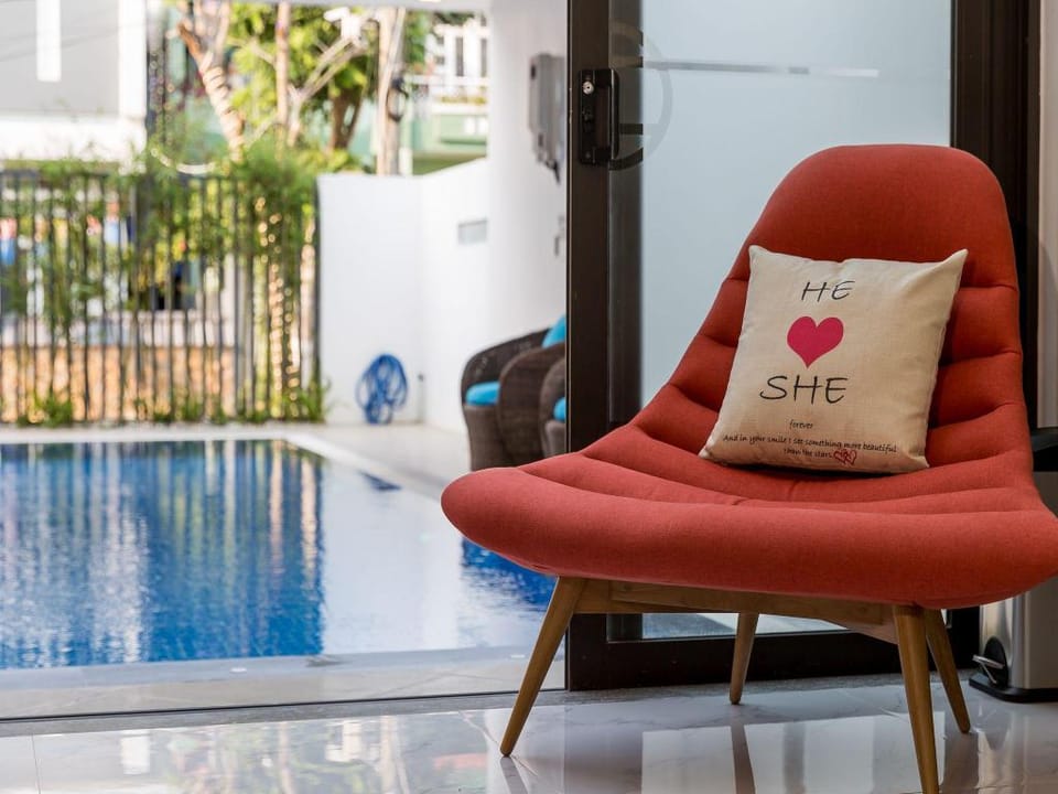 Charming Pool Villa by My Khe Beach Villa in Da Nang