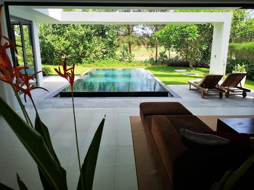 Villa du Jardin Villa in Hoa Hai
