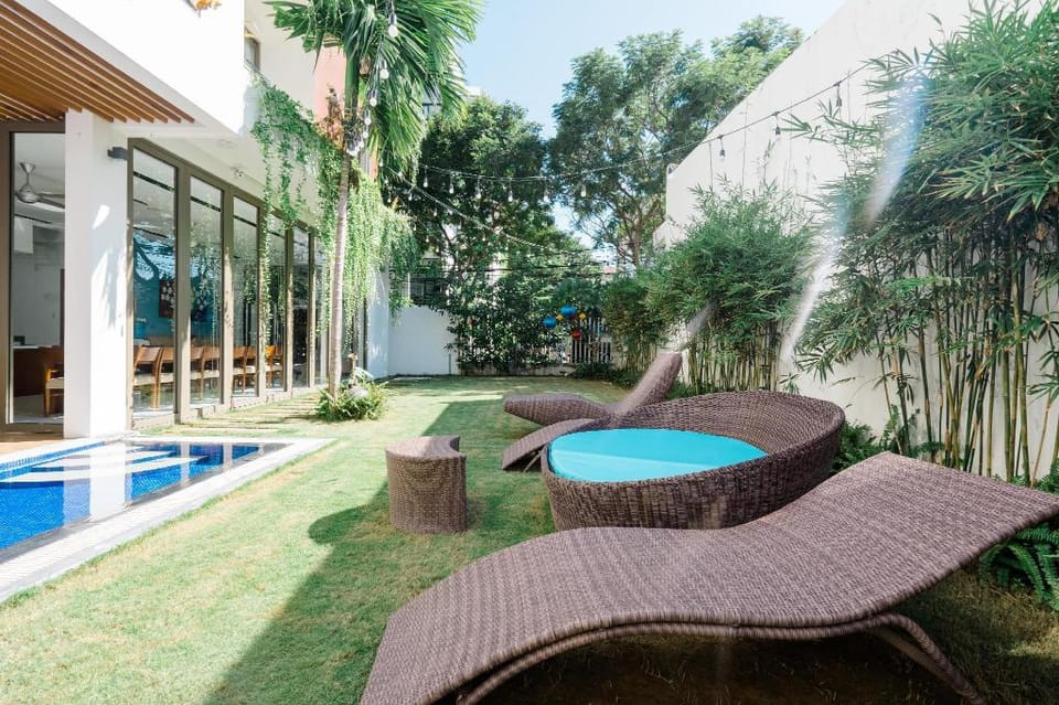 The Perfect Vacation Pool Villa My Khe Beach Villa in Da Nang