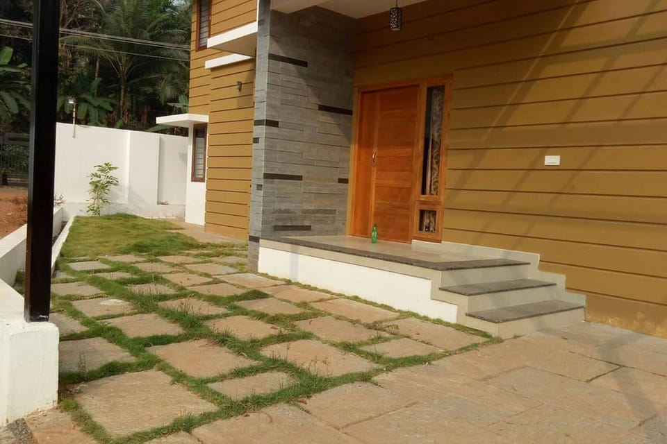 Purple Grass -2BHK service villa.  Brand new Villa in Kozhikode