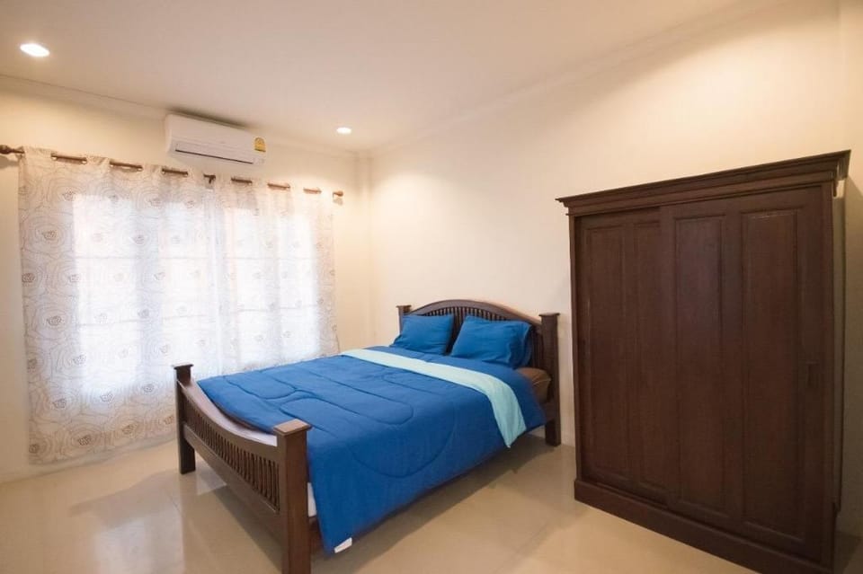 The Fourth Pool House Hua Hin Villa in Nong Kae