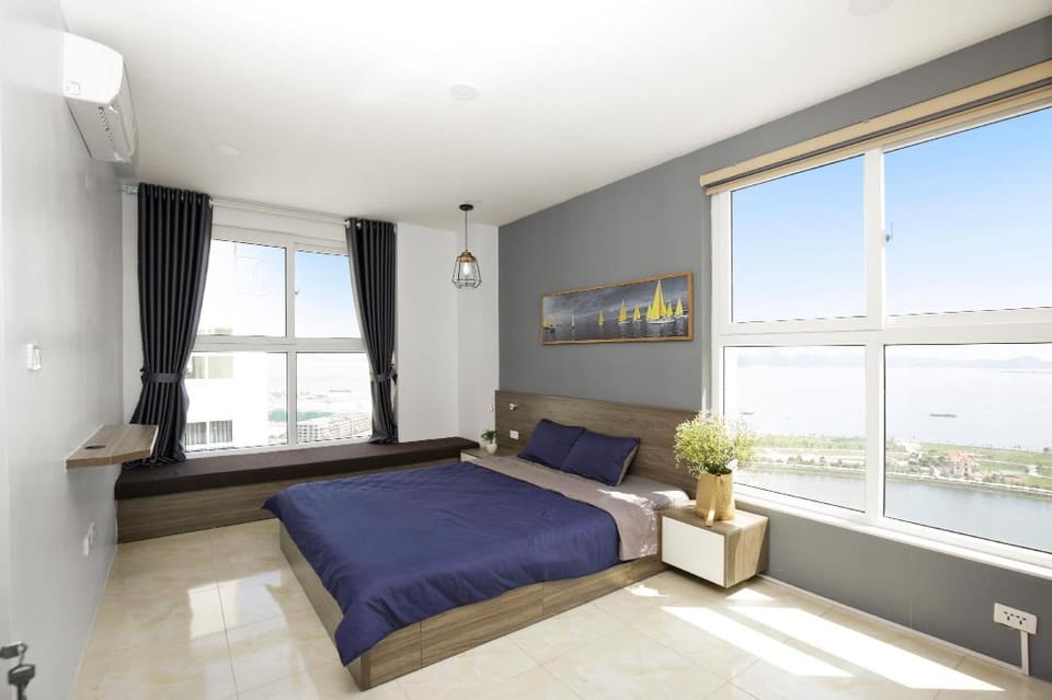 Meraki, 3 BRs, Ocean View, Ha Long homestay Apartment in Laos