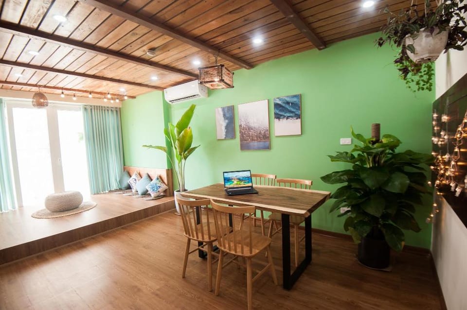 Beverly Home 2 Gorgeous Halong Bay Homestay Apartment in Laos