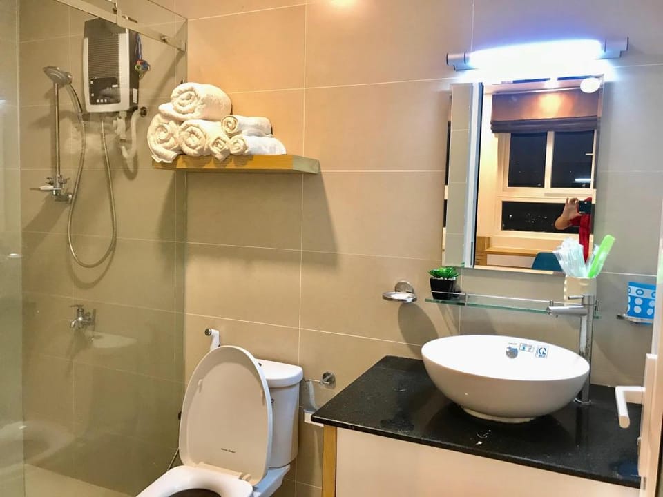 Ocean And Mountain Views Apartment in Vung Tau