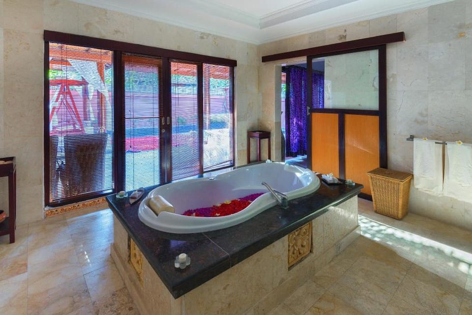 AMAZING PRIVATE POOL VILLA Villa in Kuta