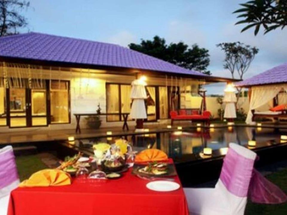 Romantic 1 Bed Room Pool Villa Kuta Villa in Kuta