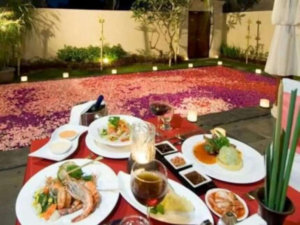 Romantic 1 Bed Room Pool Villa Kuta Villa in Kuta