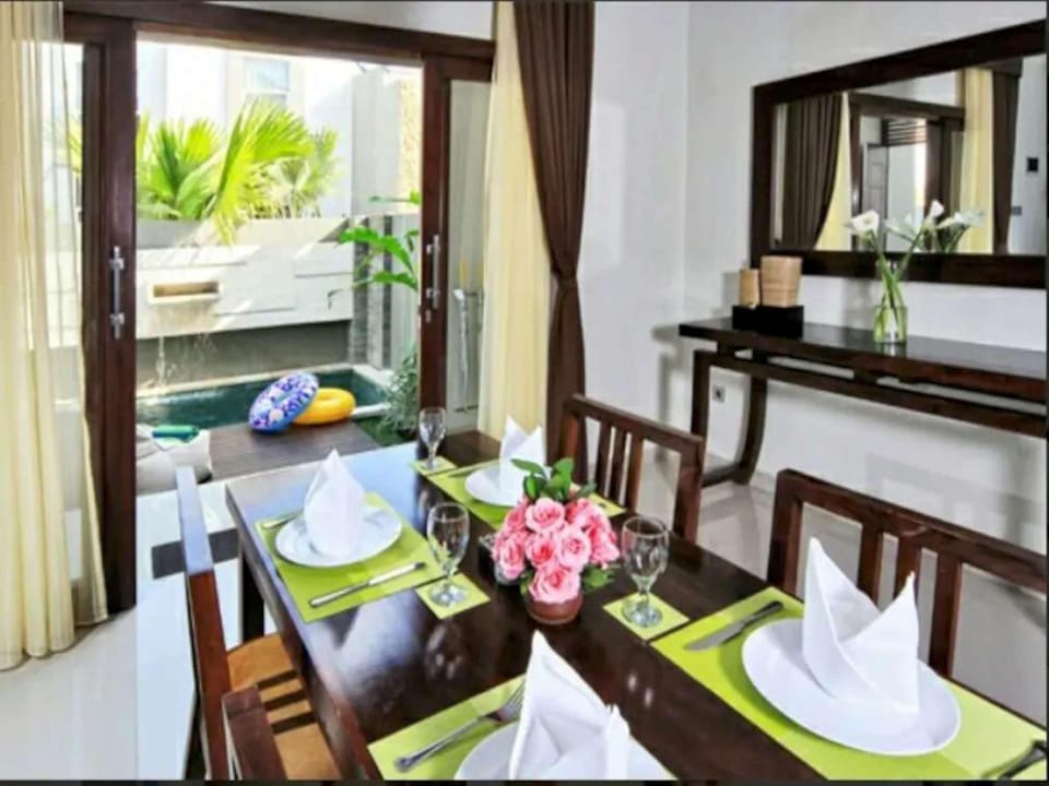 1BR PRIVATE VILLA WITH POOL Villa in North Kuta