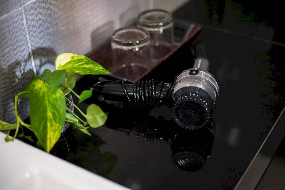 Bisma suite - cozy room near 66 Beach Legian Apartment in Kuta
