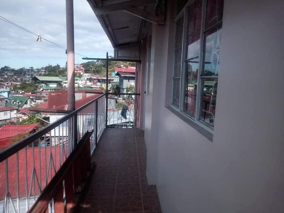 Presco Baguio House Transient w/ Overlooking View Vacation rental in Baguio