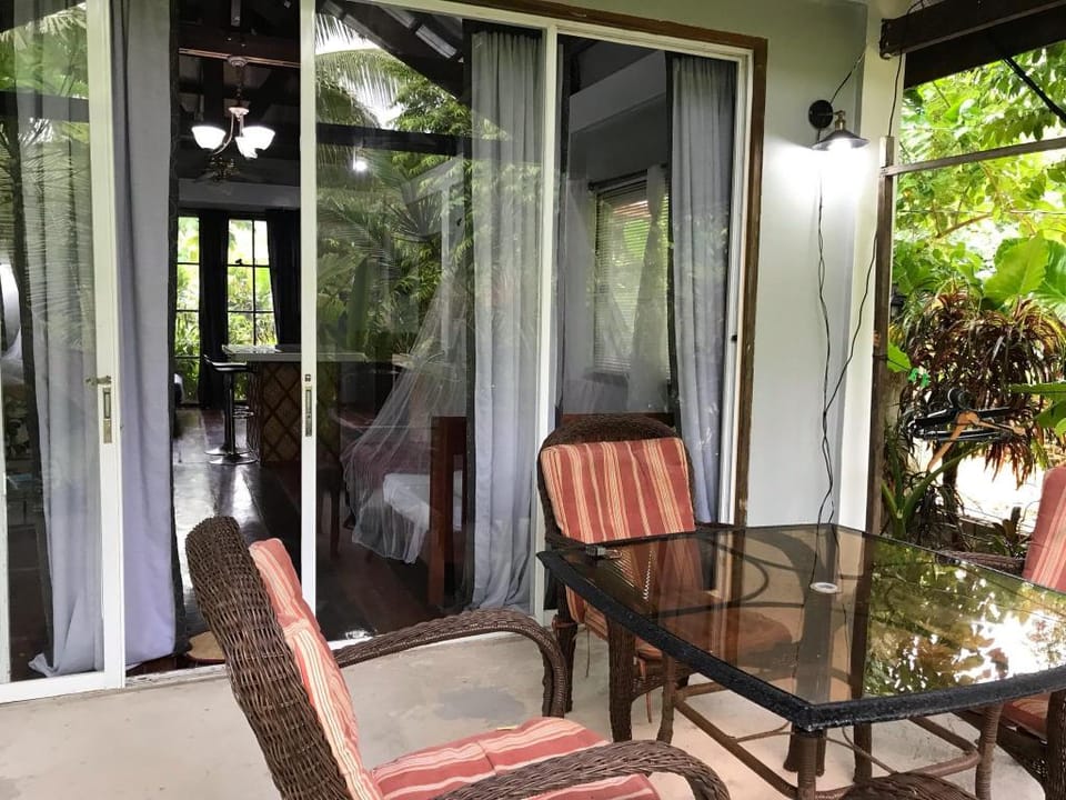 Open concept Bungalow by SiargaoResidency Vacation rental in General Luna