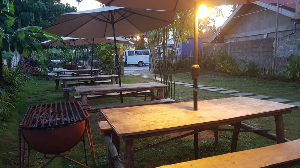 Yayay house 1(1fl)..starlink/kichen,1min to beach Vacation rental in General Luna