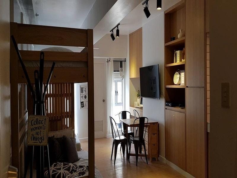 W-Suites Bnew Stockholm w/ xbox, videoke & pool Apartment in Tagaytay