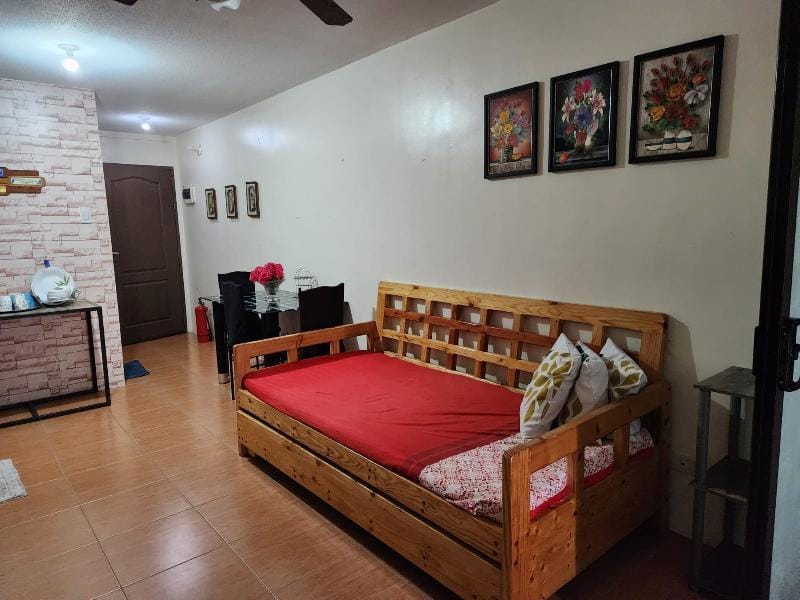 JOI'S ONE OASIS CONDO NEAR LIMKETKAI #09750448278 Apartment in Cagayan de Oro